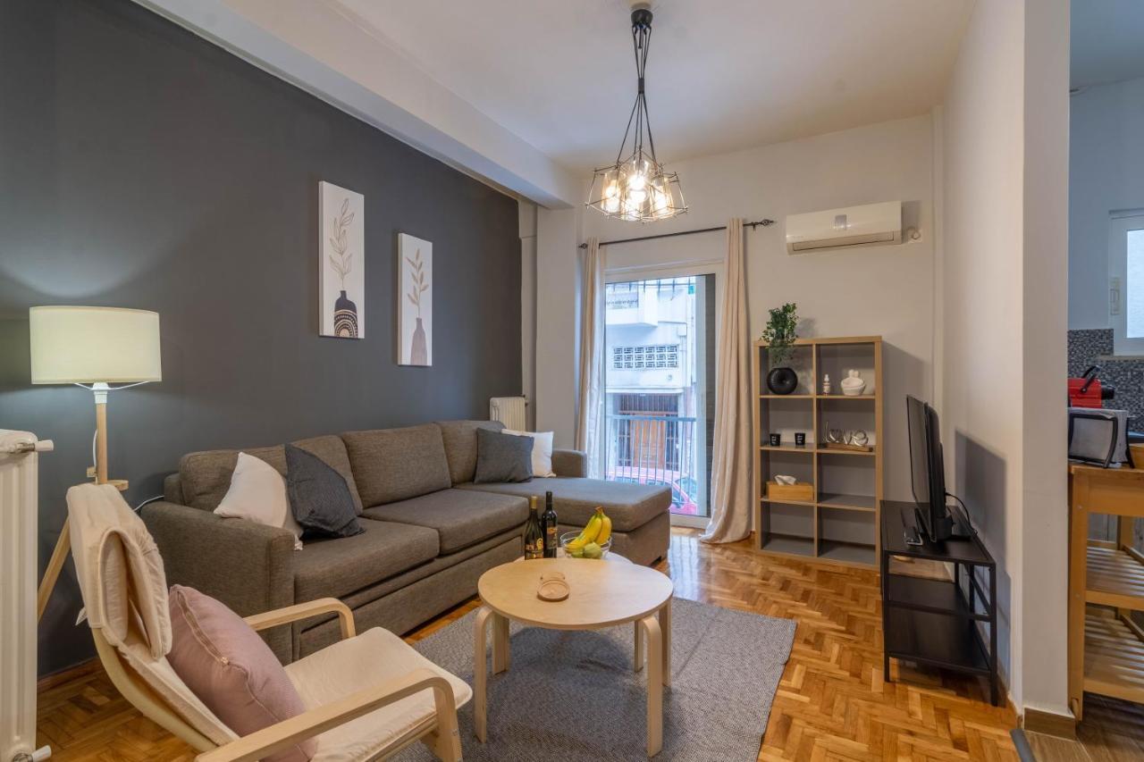 Aris Neos Kosmos Apartment Athens Luaran gambar