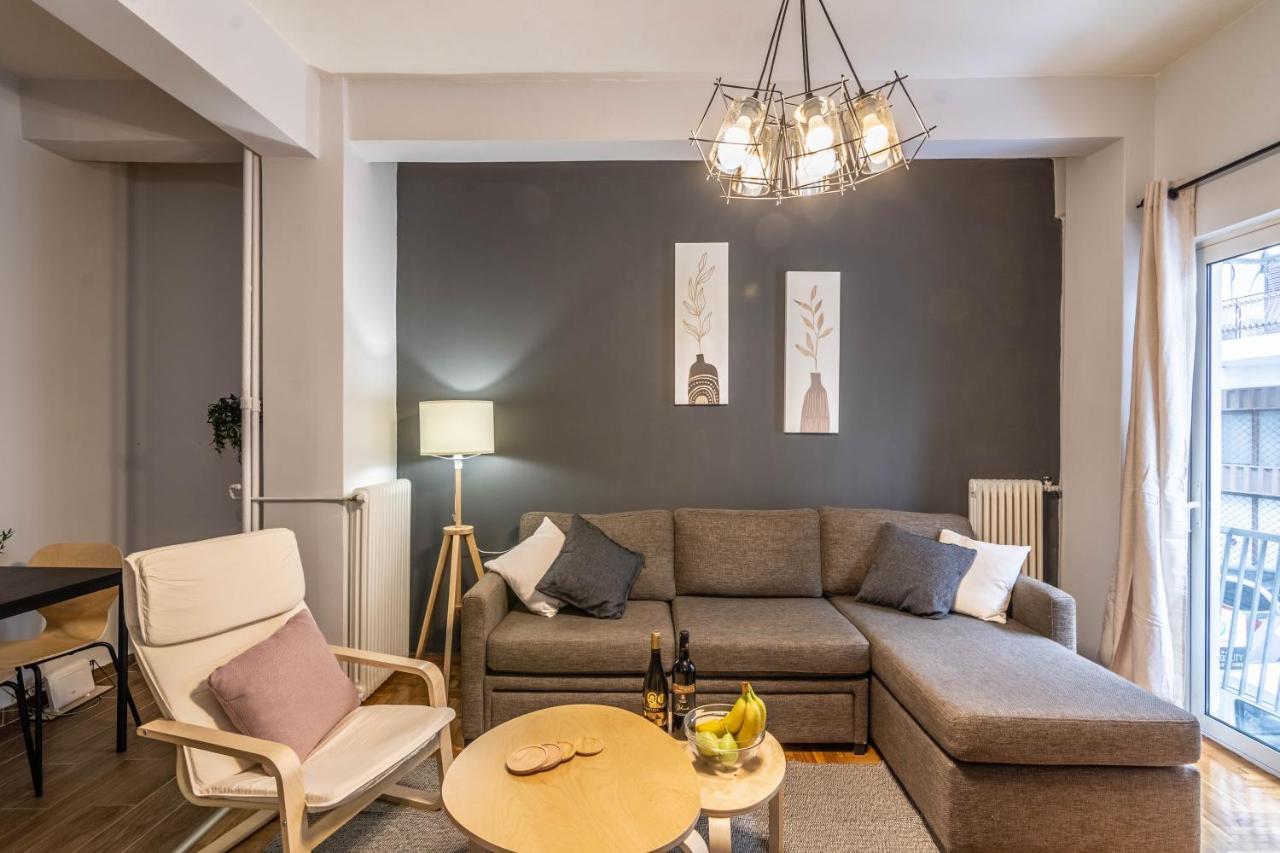 Aris Neos Kosmos Apartment Athens Luaran gambar