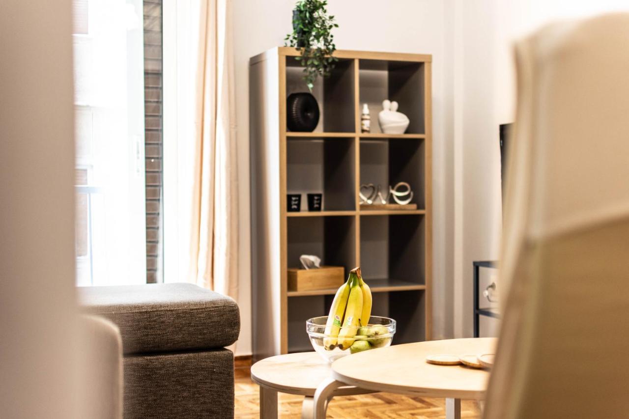 Aris Neos Kosmos Apartment Athens Luaran gambar